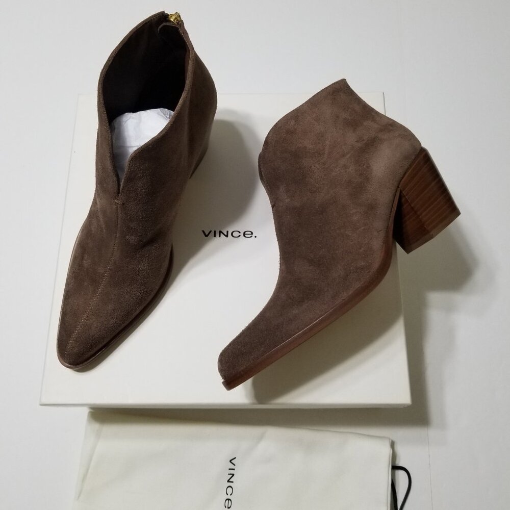 NIB Vince Havana‎ Suede Bootie Ankle Boots in Walnut (Brown)